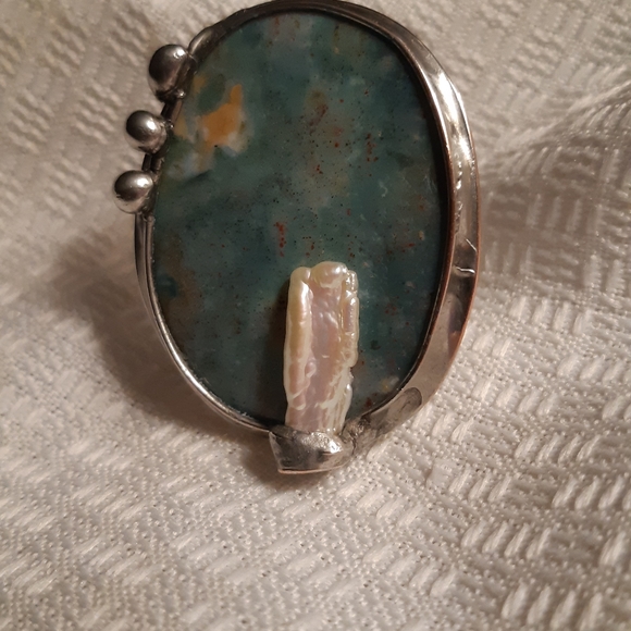 Jewelry - Handcrafted Ring with Biwa Pearl